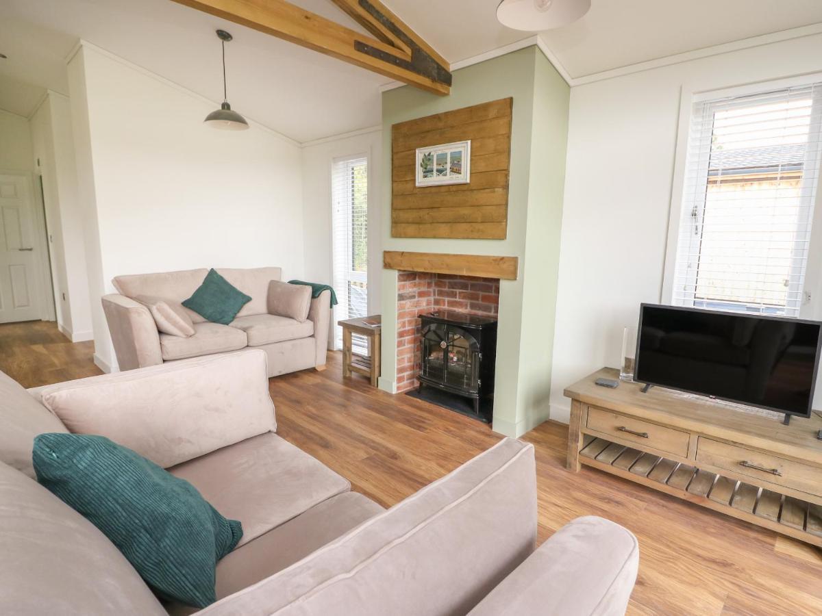 Ash Lodge Llanidloes Exterior photo